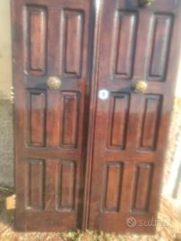 Portone in legno 