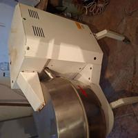impastatrice a forcella Kg.30 trifase