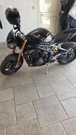 Triumph Speed Triple 1200 RS