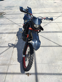 Husqvarna WR 125/250 enduro/motard