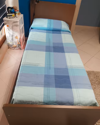 letto singolo con cassettoni