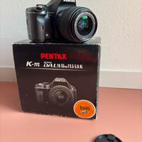 Pentax Km 18-55mm nera