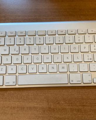Apple Wireless Keyboard A1314 Bluetooth