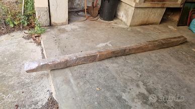 Trave in legno di ginepro