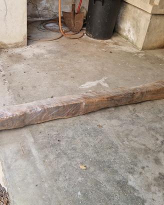Trave in legno di ginepro