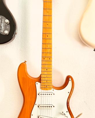 SX Stratocaster Gold Vintage Custom Nuova Negozio