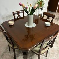 Tavolo con sedie “Dell’Agnese”