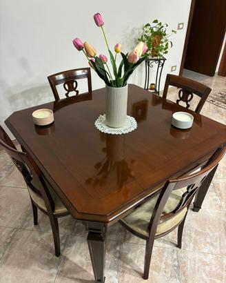 Tavolo con sedie “Dell’Agnese”