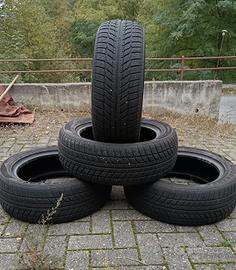 Gomme neve 205/55r16 91 H