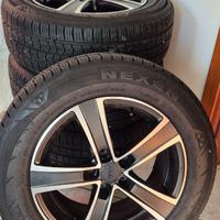 Cerchioni completi di pneumatici invernali