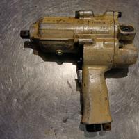 Pistola smontabulloni pneumatiche