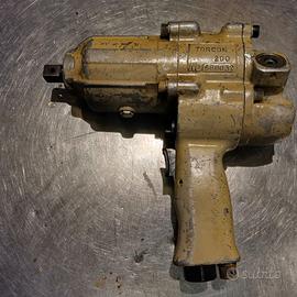 Pistola smontabulloni pneumatiche