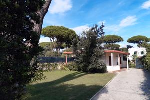 Circeo - Terracina villetta a 100 mt dal mare