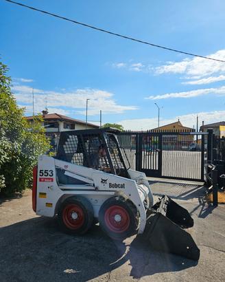 P182- Mini Pala 18 q Bobcat 553