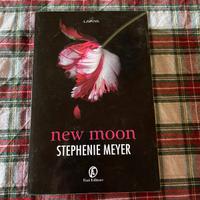 new moon - Stephenie Meyer