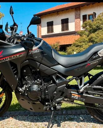 Honda Transalp 750