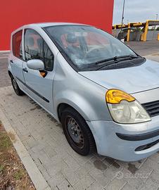 RENAULT Modus