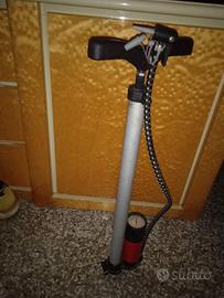 Gonfiatore per bici gommoni