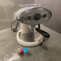 Macchina Illy caffè Iperespresso X7.1