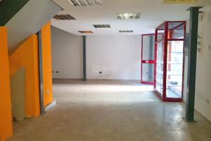 Negozio con soppalco L/59