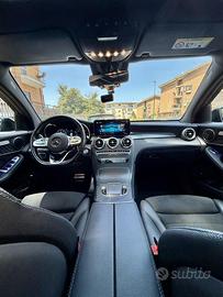 MERCEDES GLC AMG FULL PARI AL NUOVO