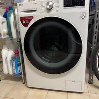 Lavatrice LG seminuova 10,5 KG del 2021