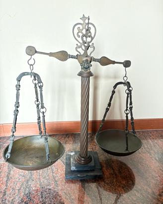 Bilancia due bracci uguali fine ‘800