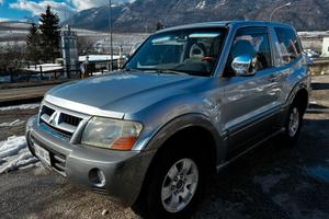 MITSUBISHI PAJERO 3.2 DI-D 160CV GLS MANUALE