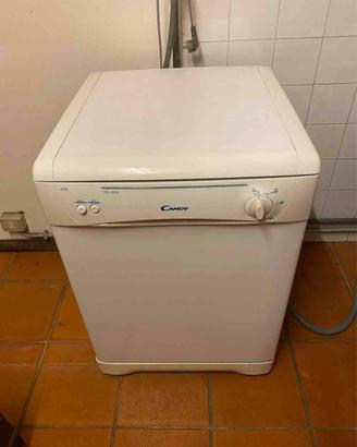 Lavastoviglie Candy CD501