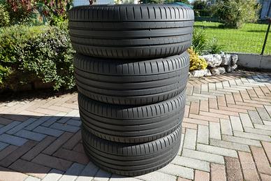 gomme estive Pirelli 255\45\20