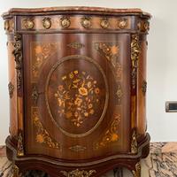 Credenza bombata parigina stile Napoleone III