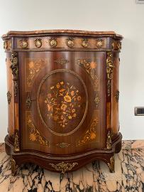 Credenza bombata parigina stile Napoleone III
