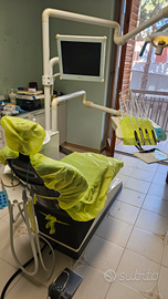 Attrezzatura odontoiatrica per allestire stanza