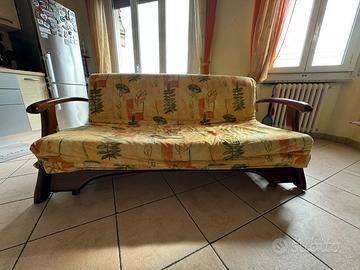 Divano letto matrimoniale