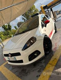 Grande punto abarth esseesse