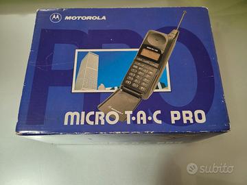 Cellulare Motorola Micro Tac Pro vintage boxato 