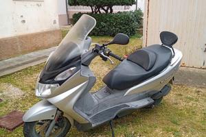 Suzuki Burgman 150