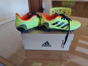Scarpe da calcio Adidas Copa Sense + parastinchi 
