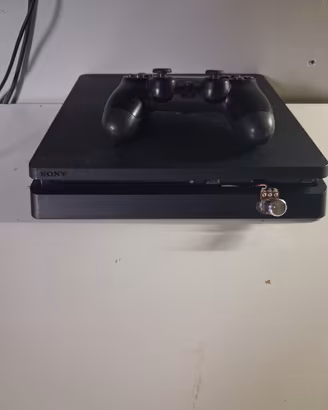 ps4 slim con controller
