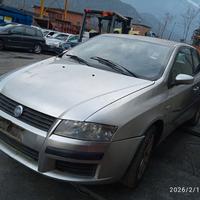 FIAT STILO 1.9 TD 2002 192A1000  PER RICAMBI