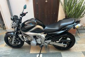 Yamaha FZ6