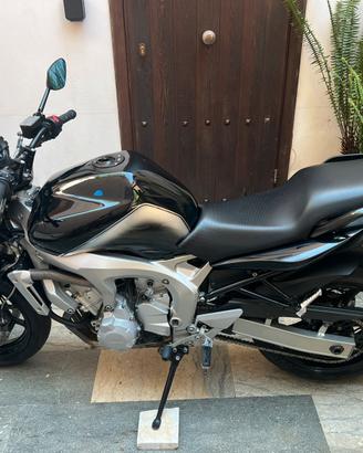 Yamaha FZ6  -  13000km  originali