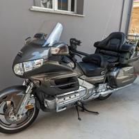 Honda GL 1800 Gold Wing - 2010