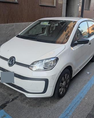 Volkswagen up! 5p Move – benzina, manuale.