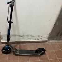 Monopattino adulto/ragazzo