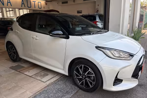 Toyota Yaris 1.5 Hybrid 5 porte Style