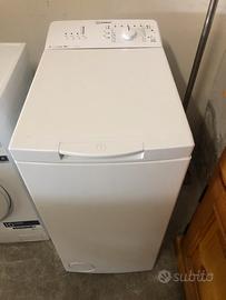 Lavatrice indesit carica dall’alto