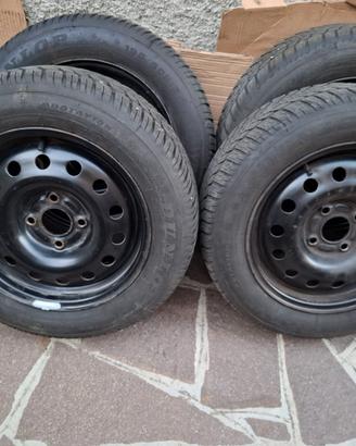 GOMME INVERNALI COMPLETE CERCHI 195/60 R15