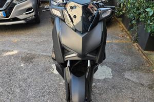 x max 300 del 2024 super accessoriato 