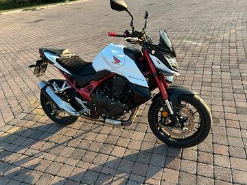 Honda hornet 750 2023